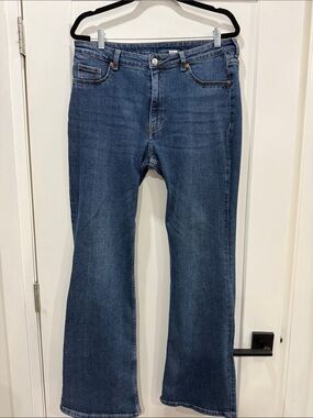 H&M Divided Dark Blue Denim Jeans flare size 16
